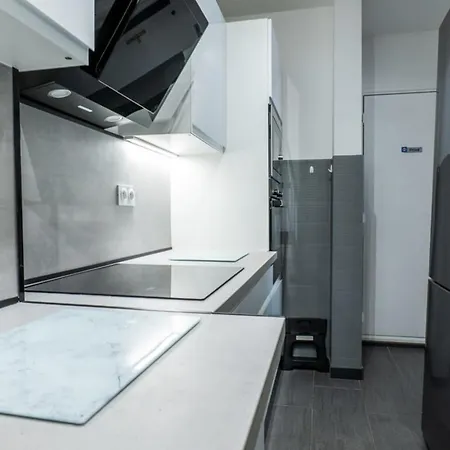 2-room With Terrace Sea View * Cannes